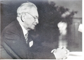 PhDr.h.c. Jaroslav Kvapil